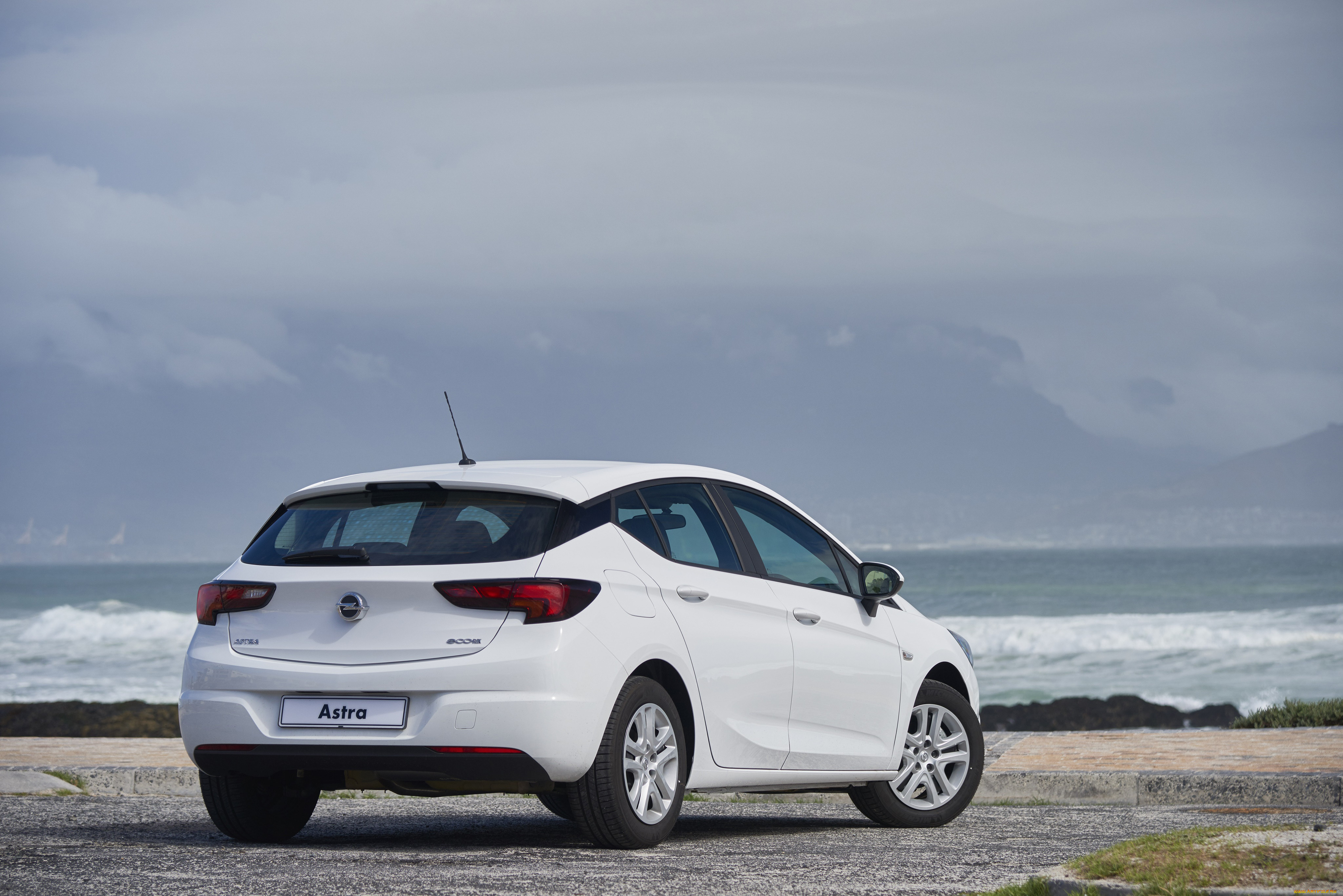 Opel Astra k 2016